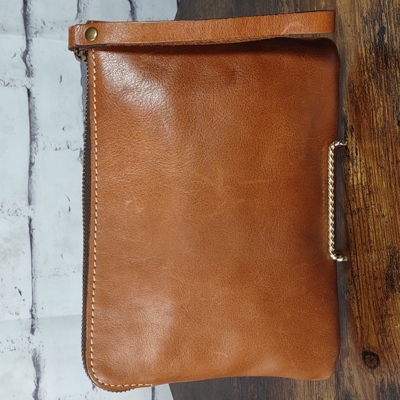 Patricia Nash "Cassini" Floral Tooled Leather Wristlet - Picture 2 of 4